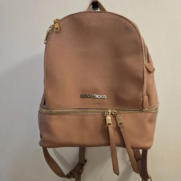 Señor Frogs Tan Backpack - Picture 2 of 12